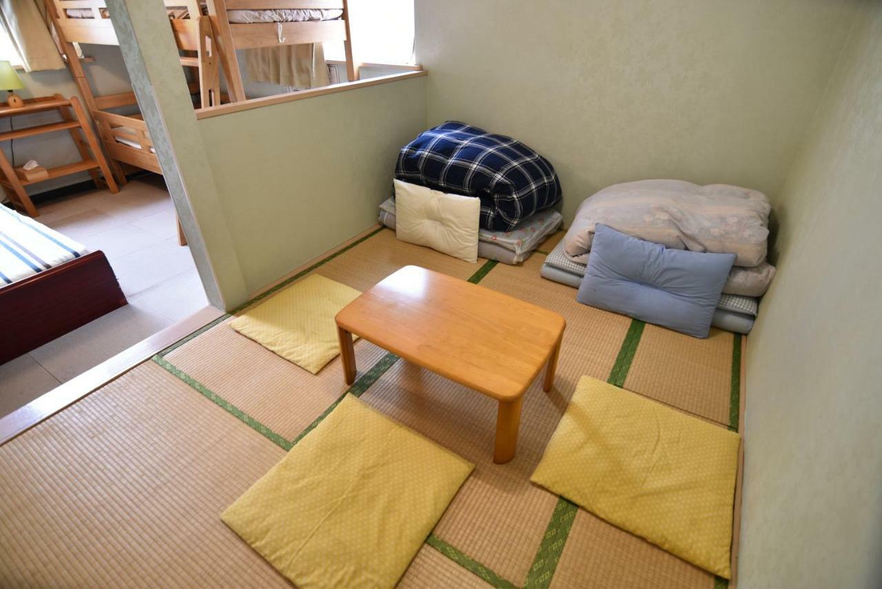 Tanigawadake Raspberry Youth Hostel Минаками Экстерьер фото